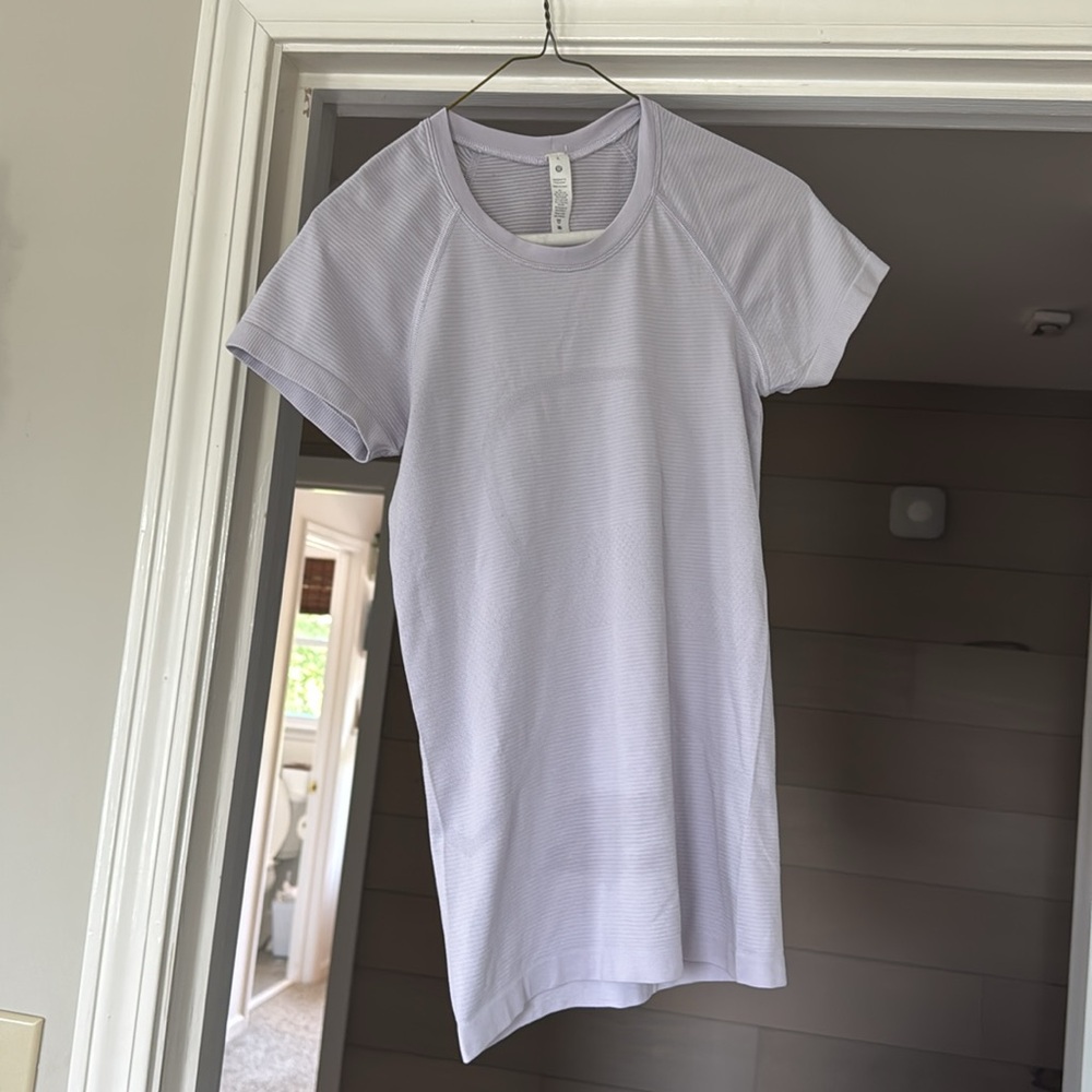 LULULEMON Swiftly Tech Light Purple Short Sleeve T-Shirt